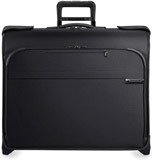 Briggs & Riley Baseline-Softside Carry-On Deluxe 2-Wheel Garment Bag Reviews